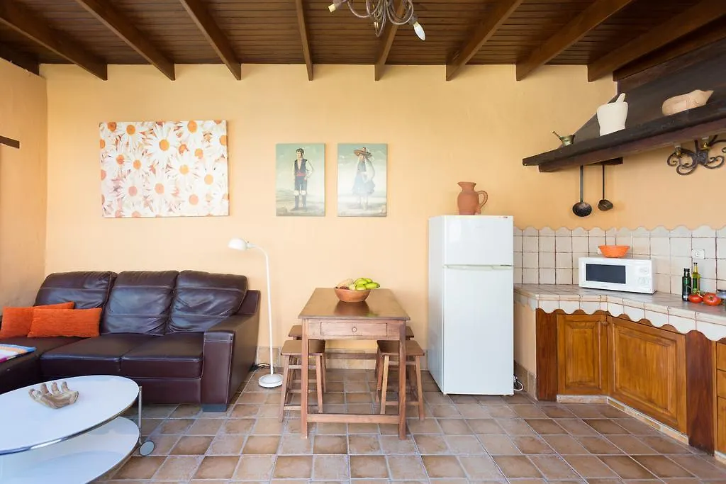 Holiday home Casa Rural Tile Roque Spain