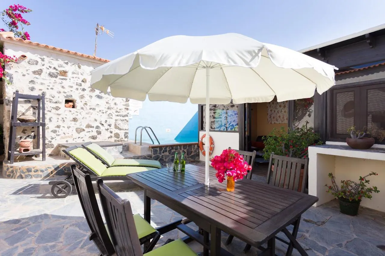 Holiday home Casa Rural Tile Roque Spain