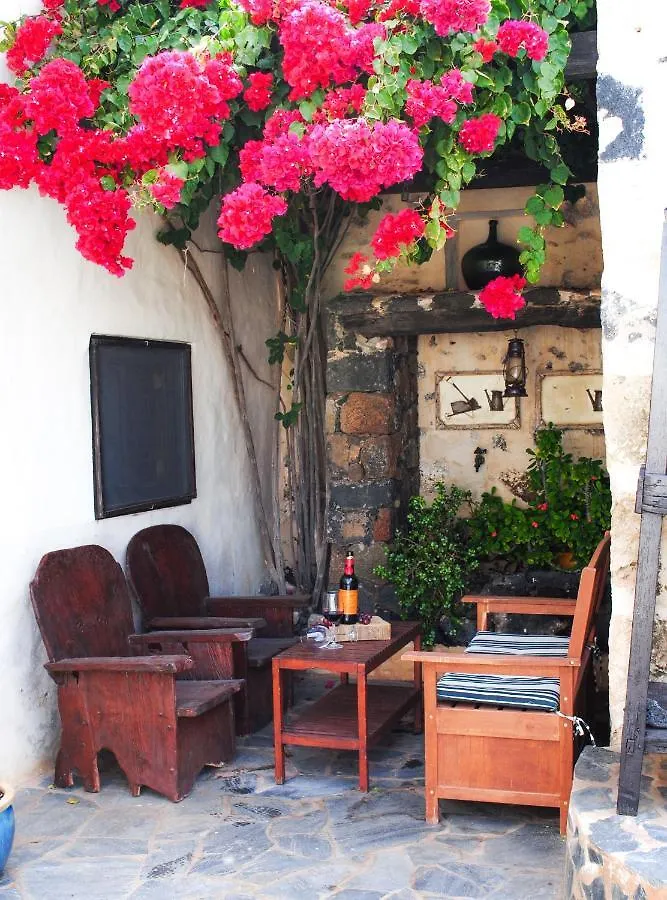 Casa Rural Tile Roque Holiday home